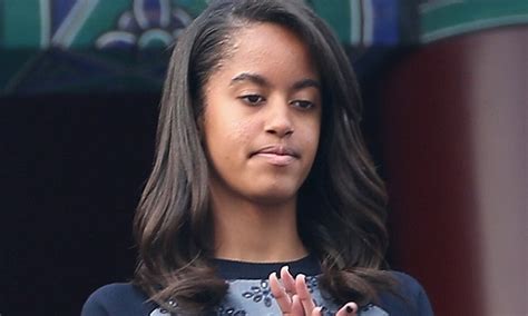 president barack obama s daughter malia spotted twerking at music festival [video]
