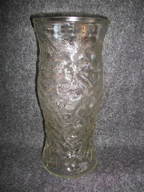 Hoosier Clear Crinkled Glass Vase 9 3 4 Glass Vase Vase Glass