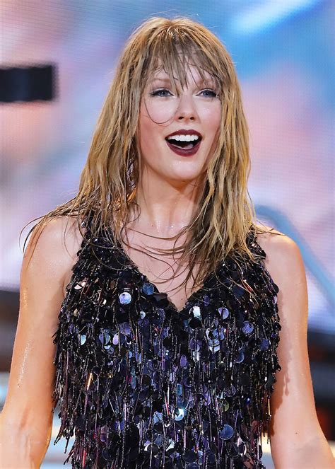 Smile Taylor Swift And Rep Tour Image 6191525 On