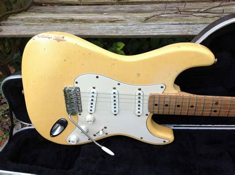 1972 Fender Stratocaster Olympic White Vintage And Modern Guitars