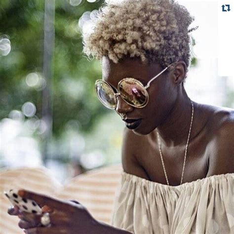 Shades such as platinum, strawberry, golden, champagne, and ashen blonde are just some of the colors you can choose from. Blonde afro natural hair dark skin | Natural hair styles