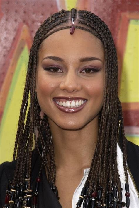 42 Makeup Looks You Were Obsessed With In The Early 2000s