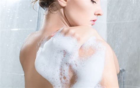 Benefits To Showering At Night Vs The Morning Better Living Products Usa