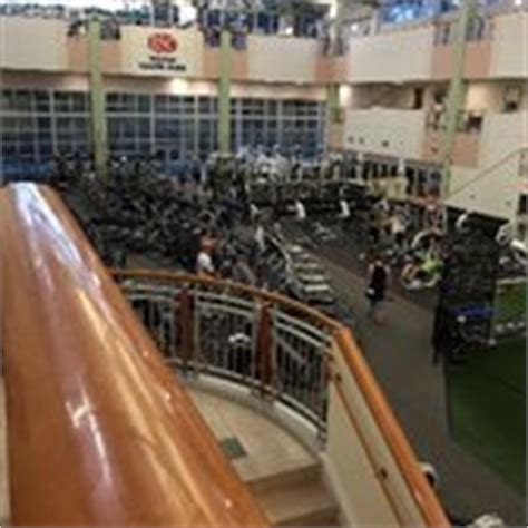 I have been a member of the boston sports club in waltham for a while. Boston Sports Clubs - 28 Photos & 70 Reviews - Gyms - 840 ...
