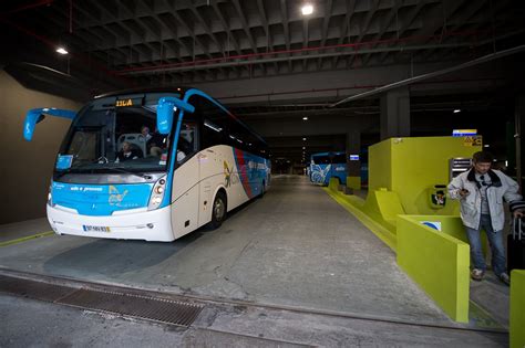 Terminal Rodoviário Do Campo 24 De Agosto Retira 300 Autocarros Por Dia