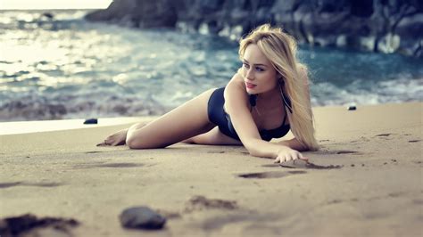 Wallpaper Sunlight Women Model Blonde Sea Sand Sitting Beach