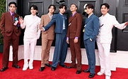 BTS en la alfombra roja de los Premios Grammy 2022