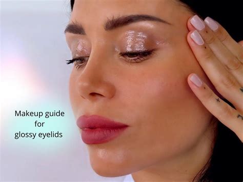 Glossy Eyelids Are Back In Trend Heres How You Can Rock It Like Beauty Influencers
