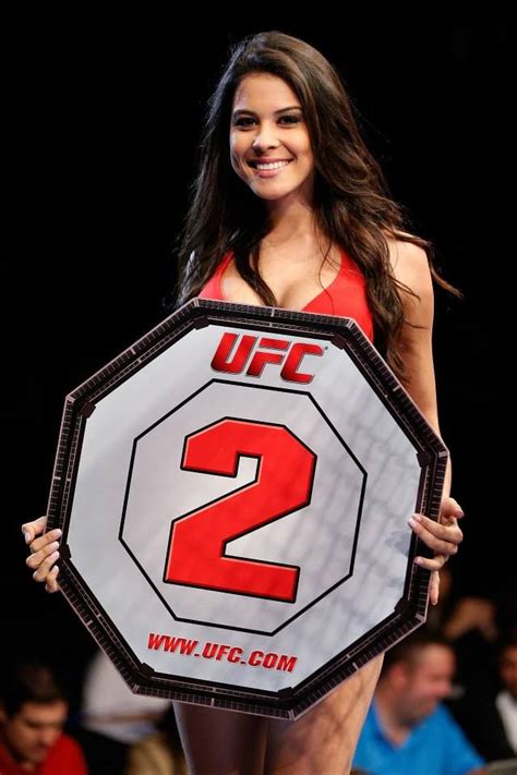 Ufc Octagon Girl Camila Rodrigues De Oliveira Introduces A Round During The Ufc Fight Night