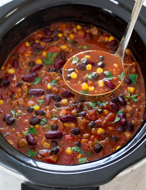 12 Delicious And Easy Slow Cooker Recipes For Fall