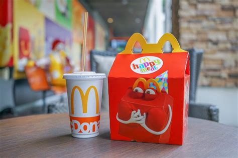 Mcdonalds Is Bringing Back 90s Happy Meal Toys Taste Of Home