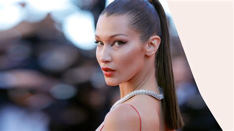 Bella Hadid Looks So Much Like Gigi With Her New Honey Blonde Hair