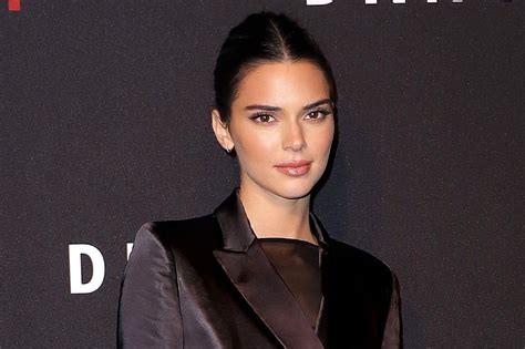 Kendall Jenners Over Hyped Proactiv Reveal The Best Reactions