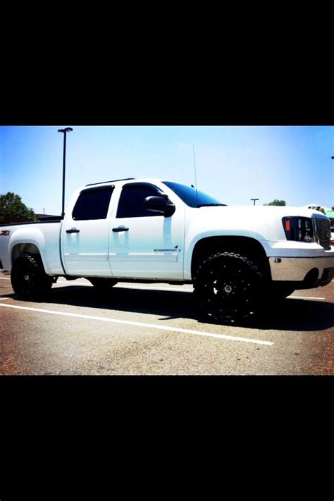 Gmc Sierra Nitto Mud Grappler Xd Badlands Halos Roof Rails Roof Rails