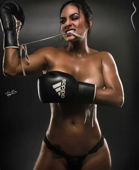 Hottest Female Boxers Of 2020 Loads Of Sexy Images Boxing Addicts