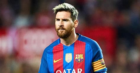 Lionel Messi Biography Age Height Weight Wife And Net Worth The Best