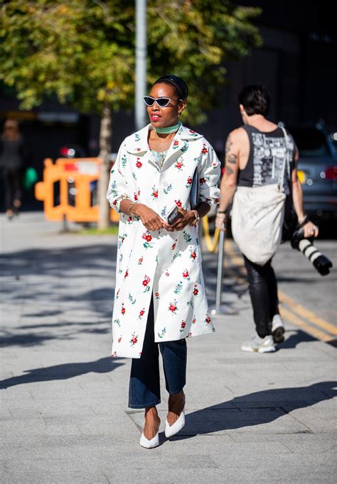 6 Perfect Fall Outfit Ideas That Are Anything But Boring Glamour Glamour