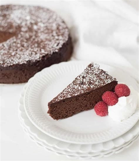 450 g cooking chocolate, dark. Flourless Chocolate Torte Recipe | Easiest 3 Ingredient ...