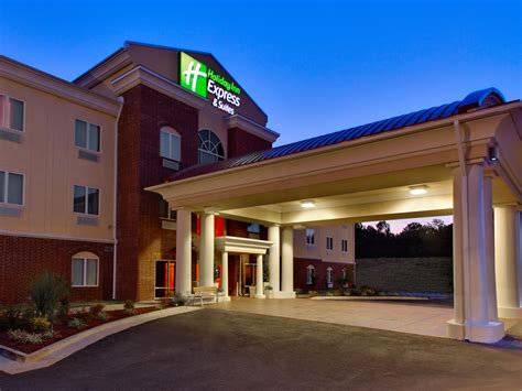Holiday Inn Express And Suites Malvern 2532626197 4x3