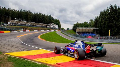 Francorchamps il y a 268 produits. Formel-1-Wetter Spa: Trocken, aber frostig