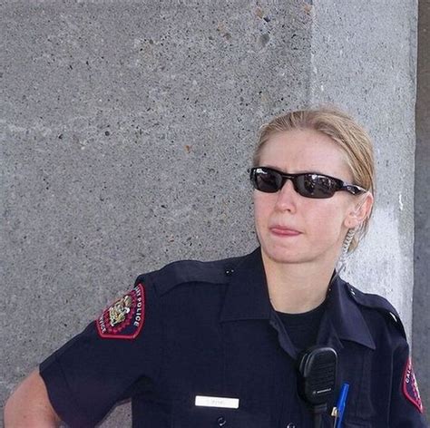 Cutest Female Police Officers Inthe World ~ Oldshotsworld