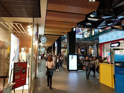Melbourne Central Shopping Centre Stores And Opening Hours