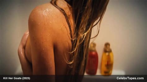Ellie Gonsalves Nude In The Shower Eporner