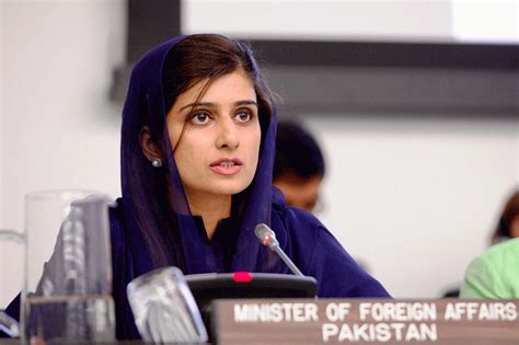 Celeberity Biography Hina Rabbani Khar Minister For Foreign Affairs Pakistan