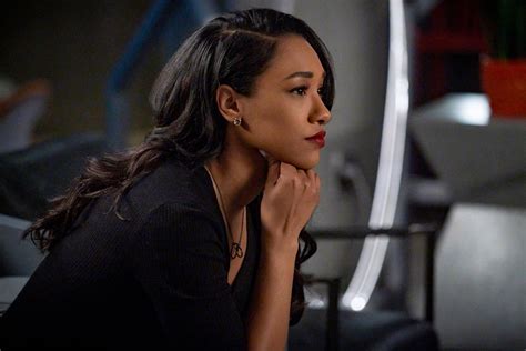 The Flash Showrunner On Unexpected Season 6 Finale Teases Season 7