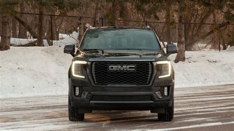 Review 2023 Gmc Yukon Denali Ultimate Aims For Stealth Wealth