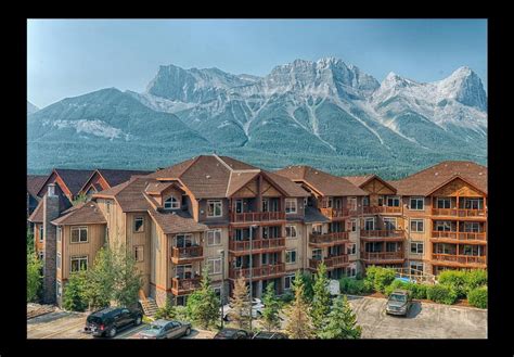 Falcon Crest Lodge By Clique Canmore Canada