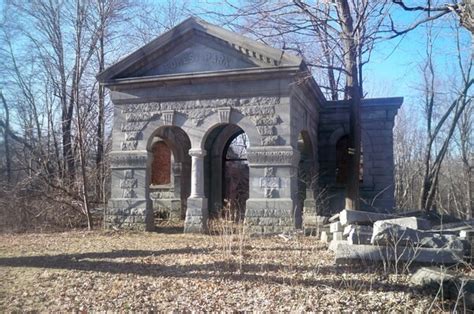 Forest Park Cemetery Atlas Obscura