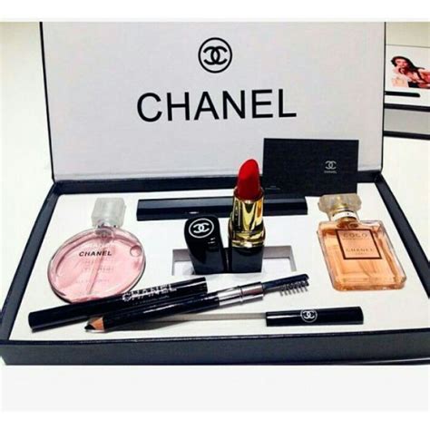 Chanel 5 In 1 T Set Makeup Perfume Box At Rs 1400box T Sets