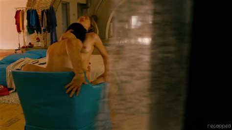 Sarah Silverman And Michelle Williams Nude Take This Waltz Play Sarah