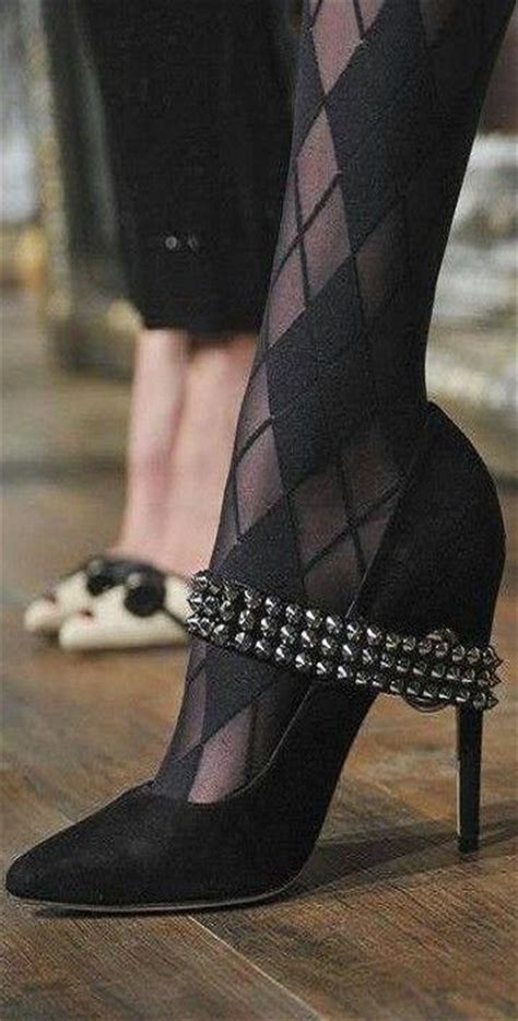293 best images about legs akimbo on pinterest shoes sexy legs and long legs