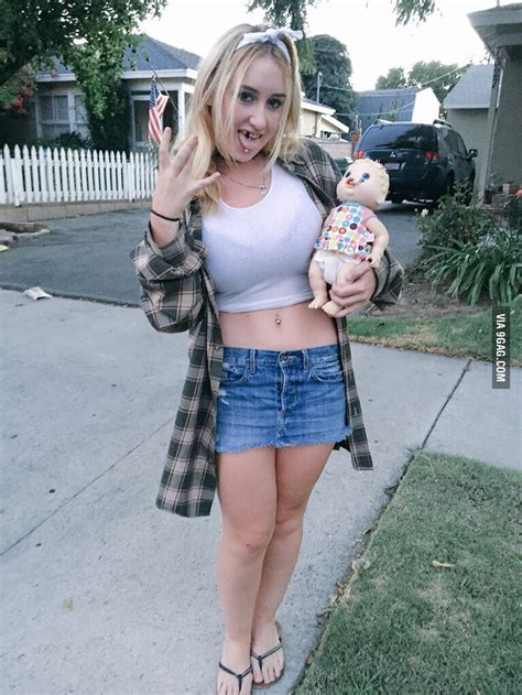 she is going to a white trash themed party 9gag
