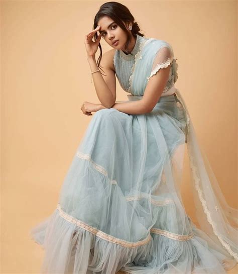 Pin By Sweety Sweety On Kalyani Priyadarshan Photoshoot Dress Oscars