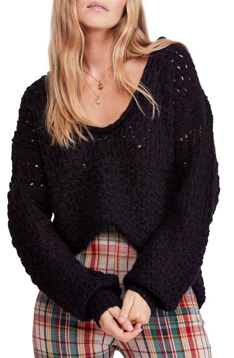 This Sweater Is So Comfy Reviewers Want To Sleep In It Us Weekly