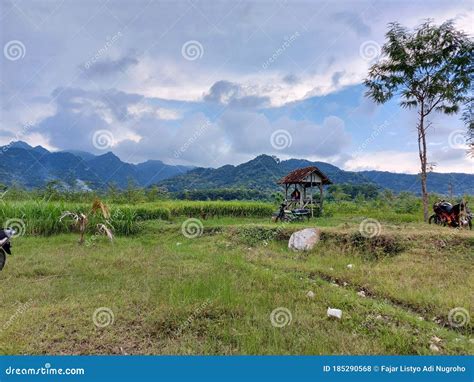 Gubuk Di Stock Photos Free And Royalty Free Stock Photos From Dreamstime