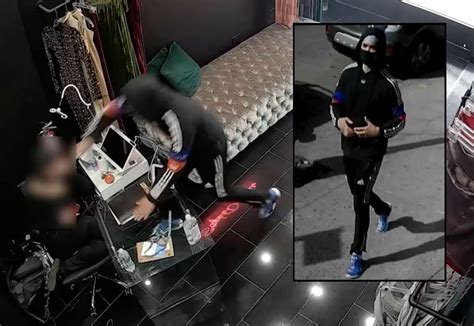 Man Slashes Woman Across The Face In NYC Store Video Blackroommedia