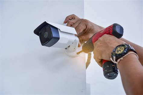 Advantages Disadvantages Of Using Security Camera Installation