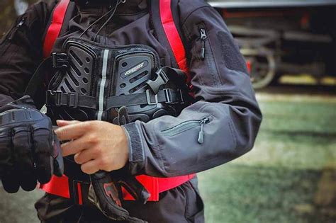 Motorcycle Body Armor Find Out 6 Key Ways For Better Advanced