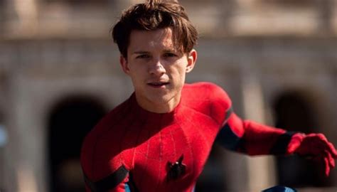 Tom Hollands Spider Man Trilogy Gets Predictable Title Shares Marvel