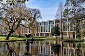 دانشگاه روهامپتون (University of Roehampton) | اسکورایز