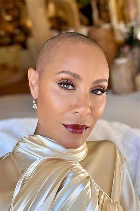 Jada Pinkett Smith Celebrates Her Alopecia Related Hair Loss Journey With A Glam Selfie See
