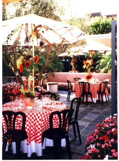 Whether you are hosting a party in your. Red and White checked tablecloths | Italian themed parties ...