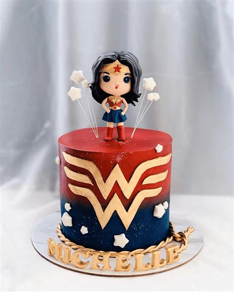 Wonder Woman Birthday Cake Ideas Images Pictures