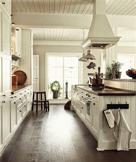 Decor Inspiration A Farmhouse New England Style With Thai Touch Cool