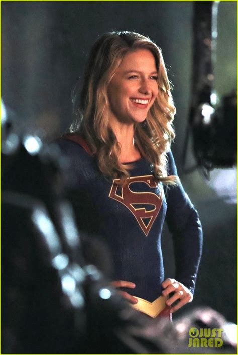 Full Sized Photo Of Melissa Benoist Gets Int Character On The Supergirl