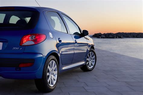 Transition to zero carbon emissions with peugeot electric cars. PEUGEOT 206+ 5 doors specs & photos - 2009, 2010, 2011 ...